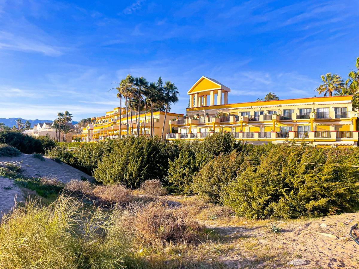 Modern Beach Apartment Romana Playa 723 In Marbella, Elviria Екстериор снимка