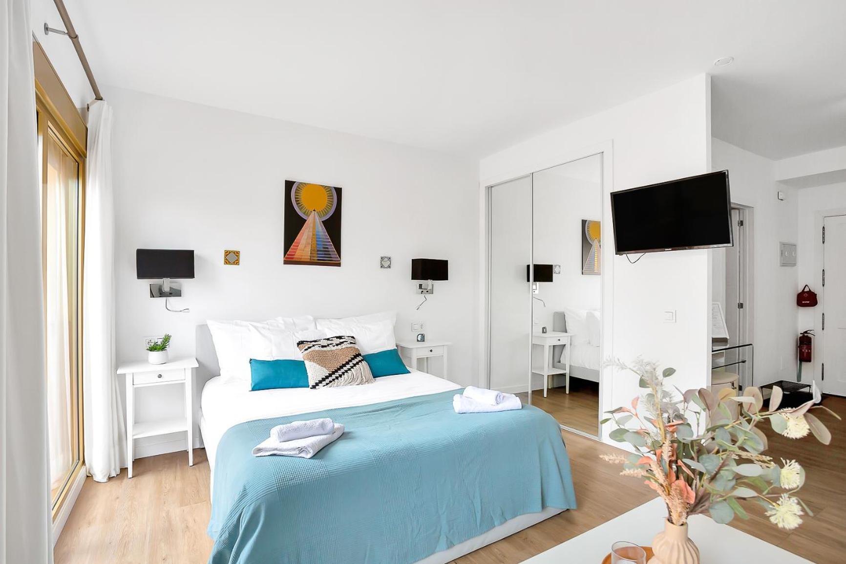 Modern Beach Apartment Romana Playa 723 In Marbella, Elviria Екстериор снимка